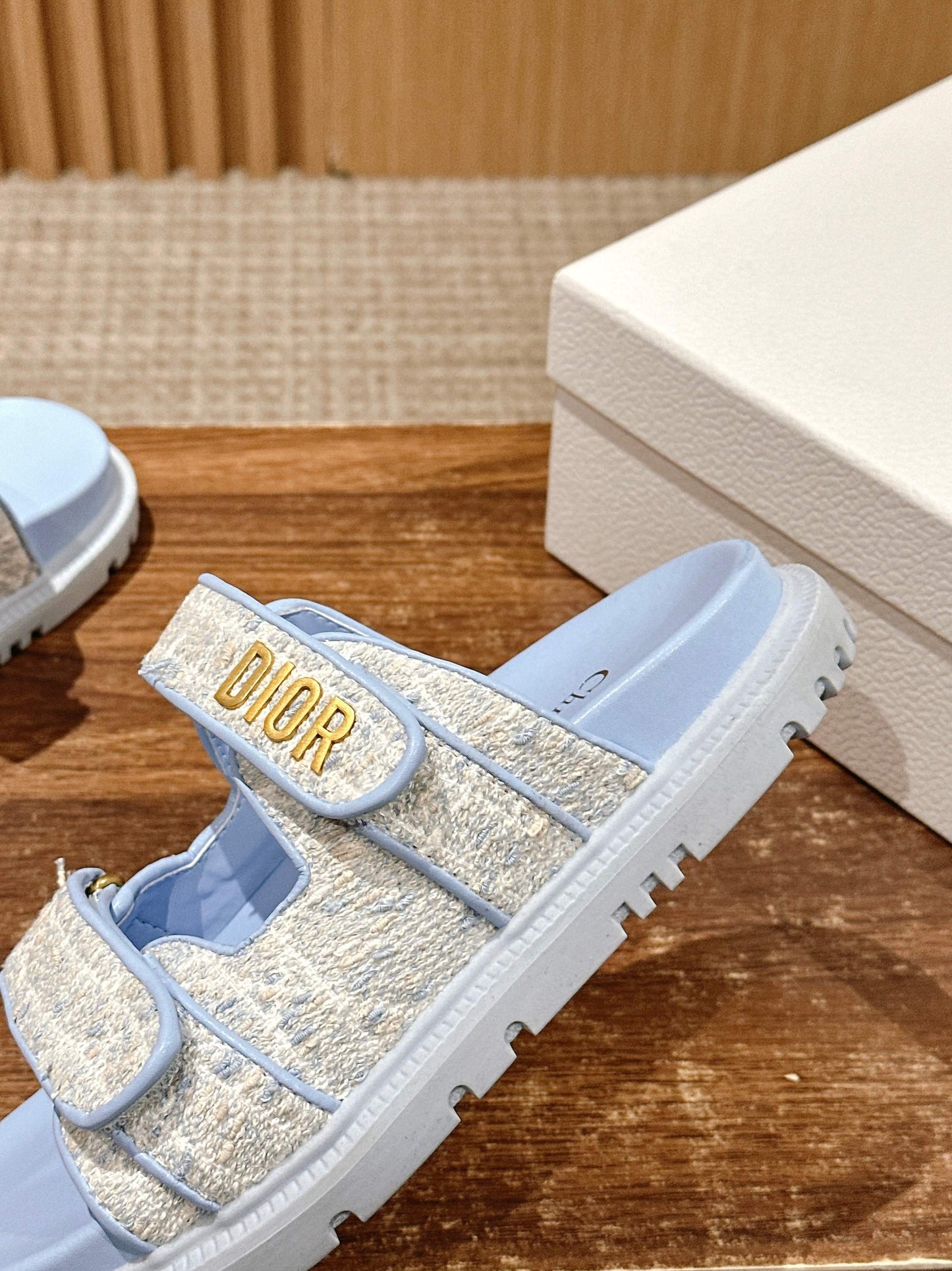 ๐*New Arrivals Sandals