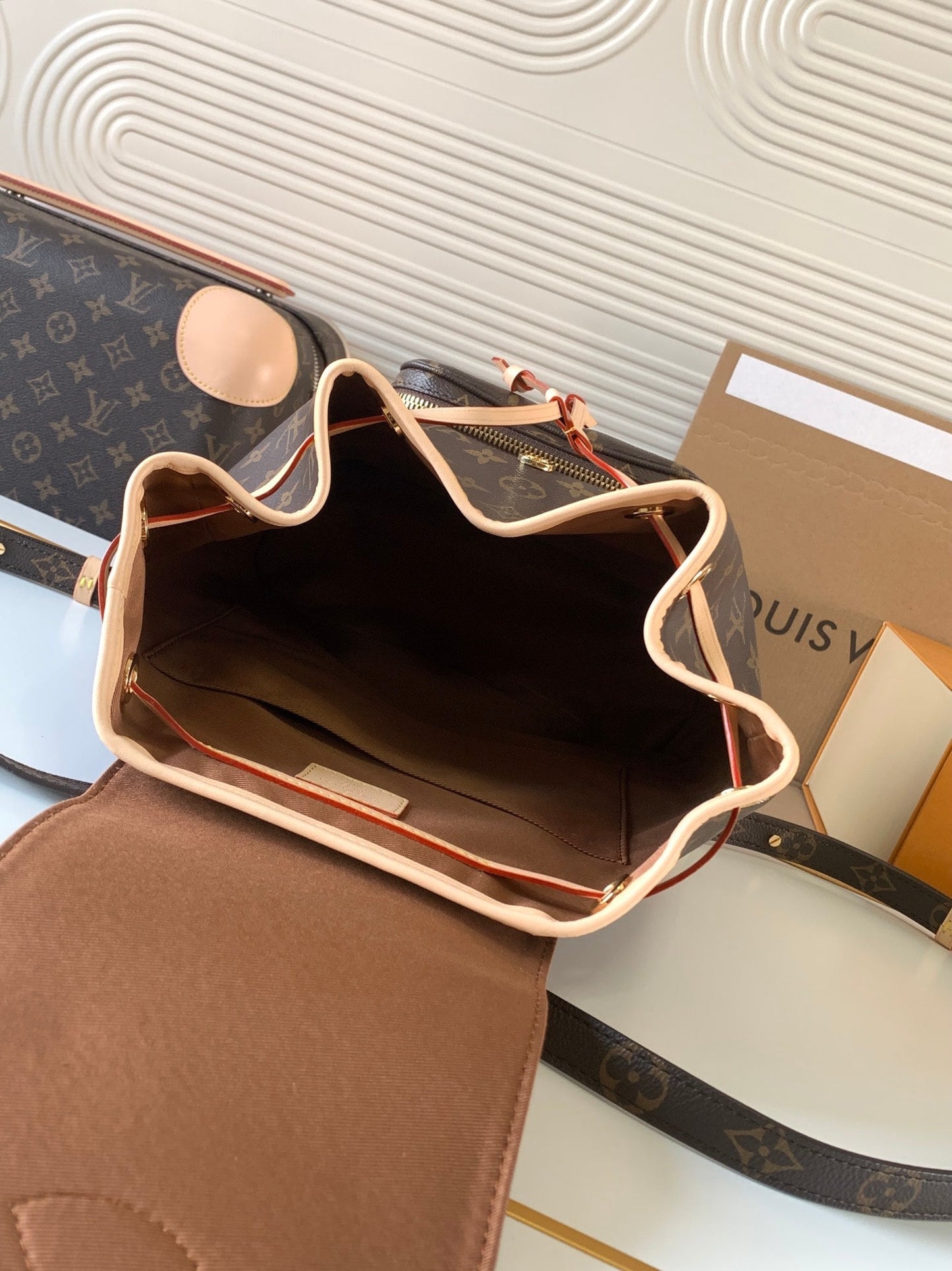 New 💯 ladies' bags