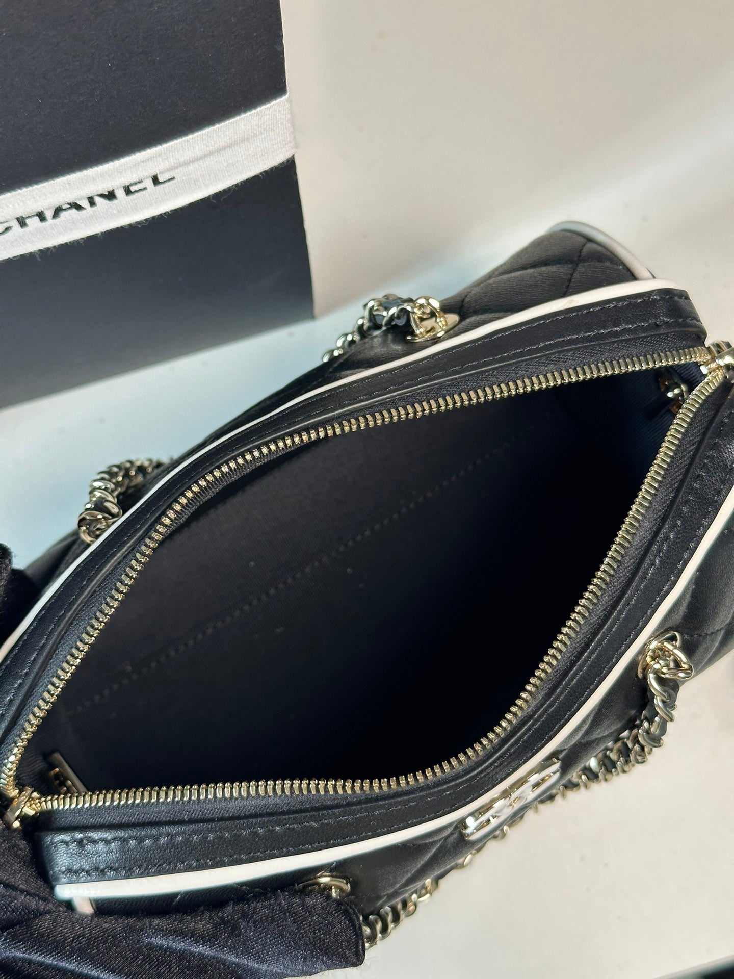 New 💯 ladies' bags