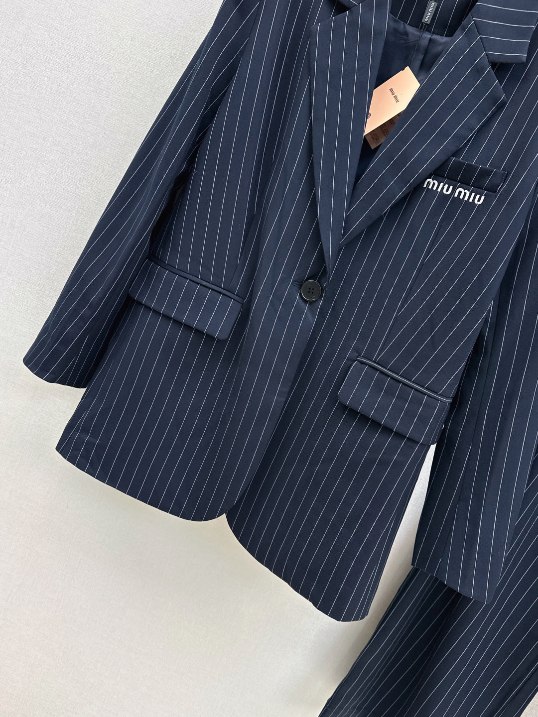 Miu New striped suit