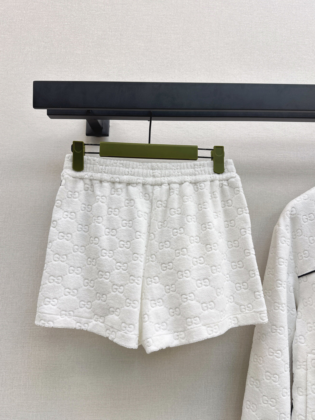 Guc NEW classic suit