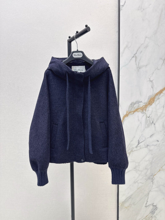 Max NEW hooded down jacket