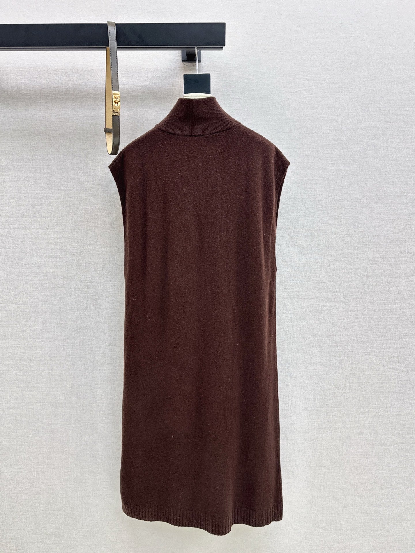 Herm NEW Wool sleeveless dress