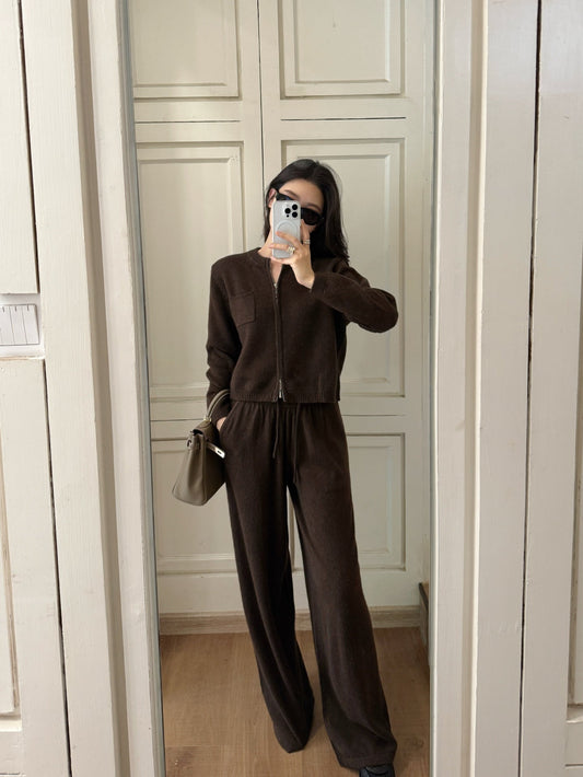 Loro NEW knitted suit