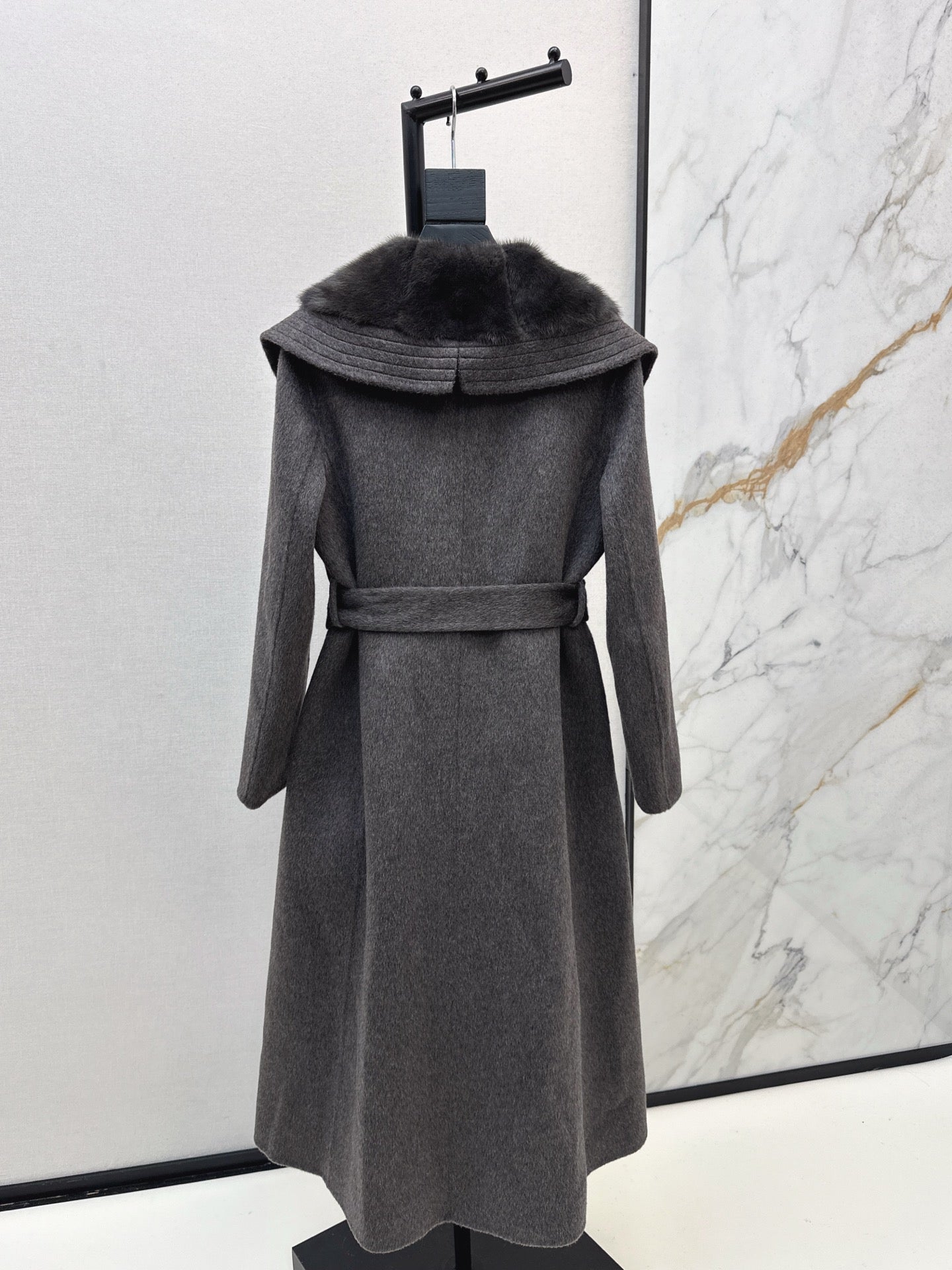 Loro NEW camel hair coat