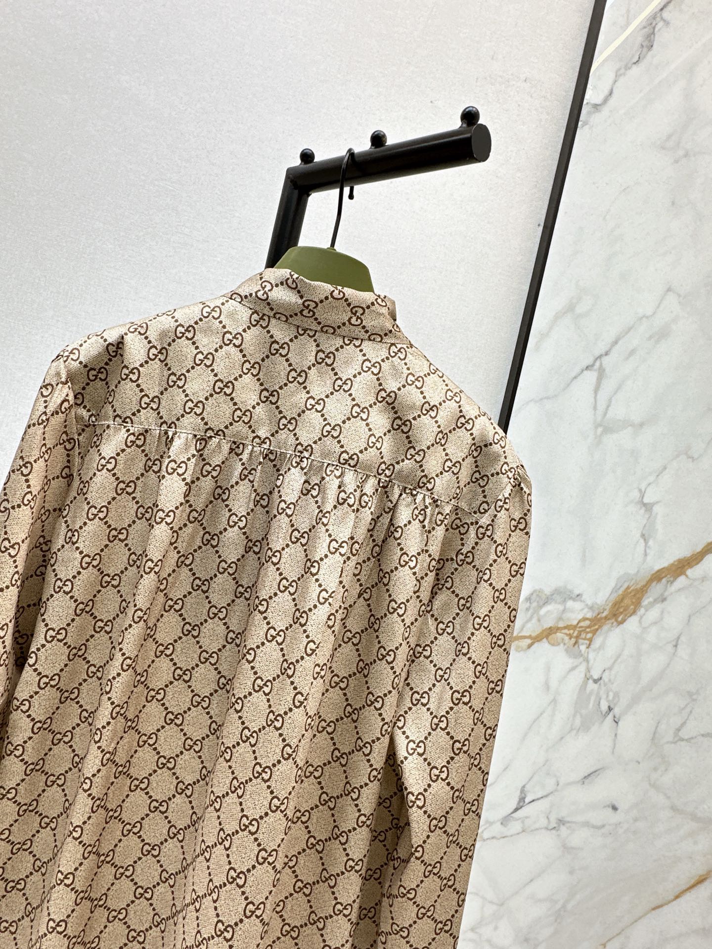 Guc NEW ribbon shirt