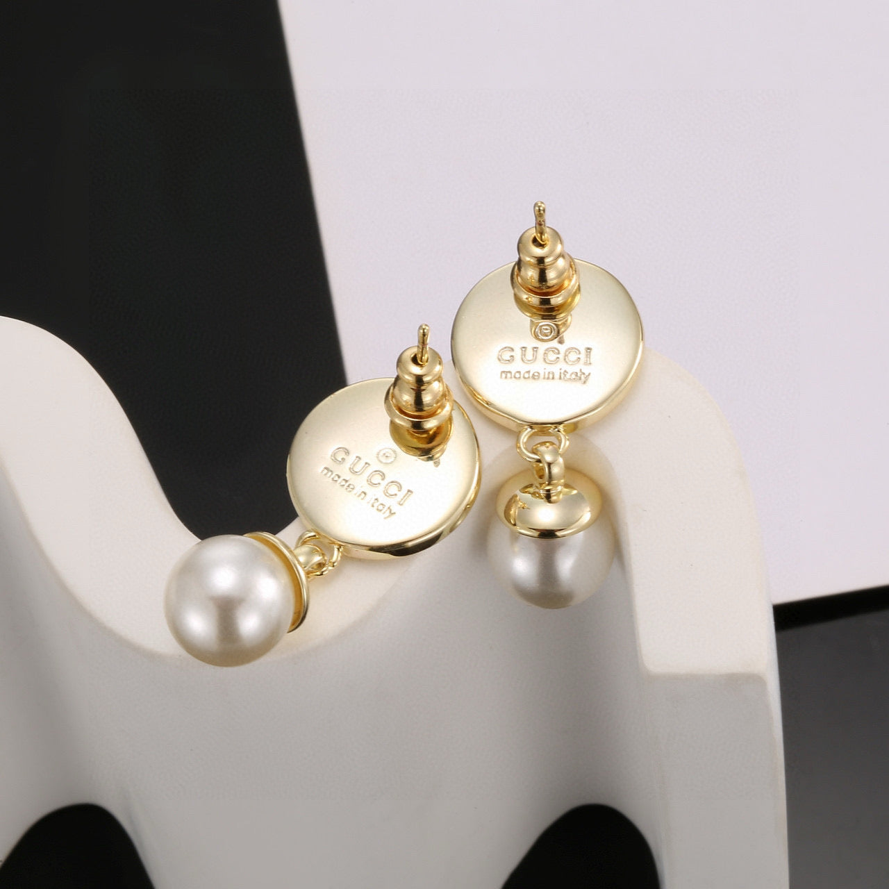 Guc New Pearl stud earrings
