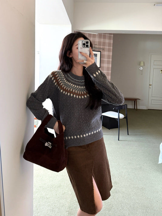 Ral NEW Crew neck sweater