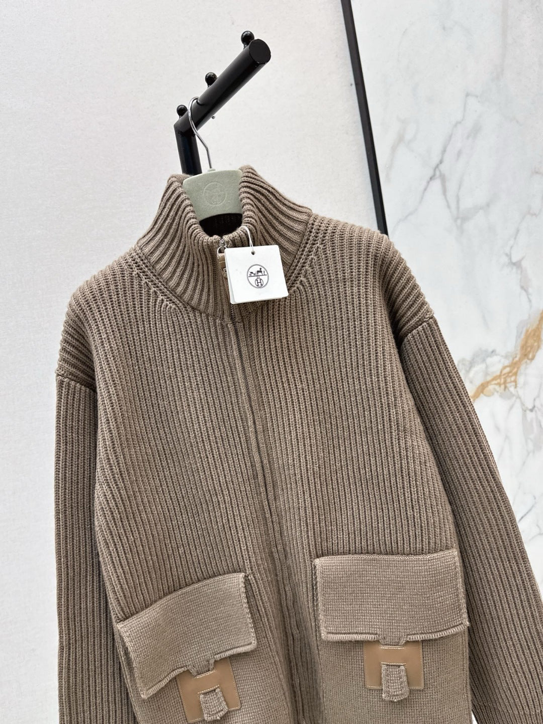 Herm 25 NEW Cashmere sweater