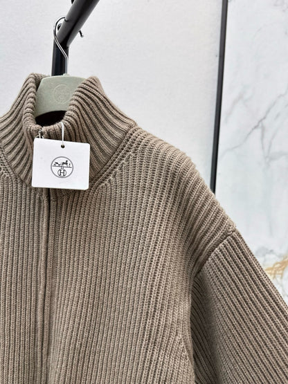 Herm 25 NEW Cashmere sweater