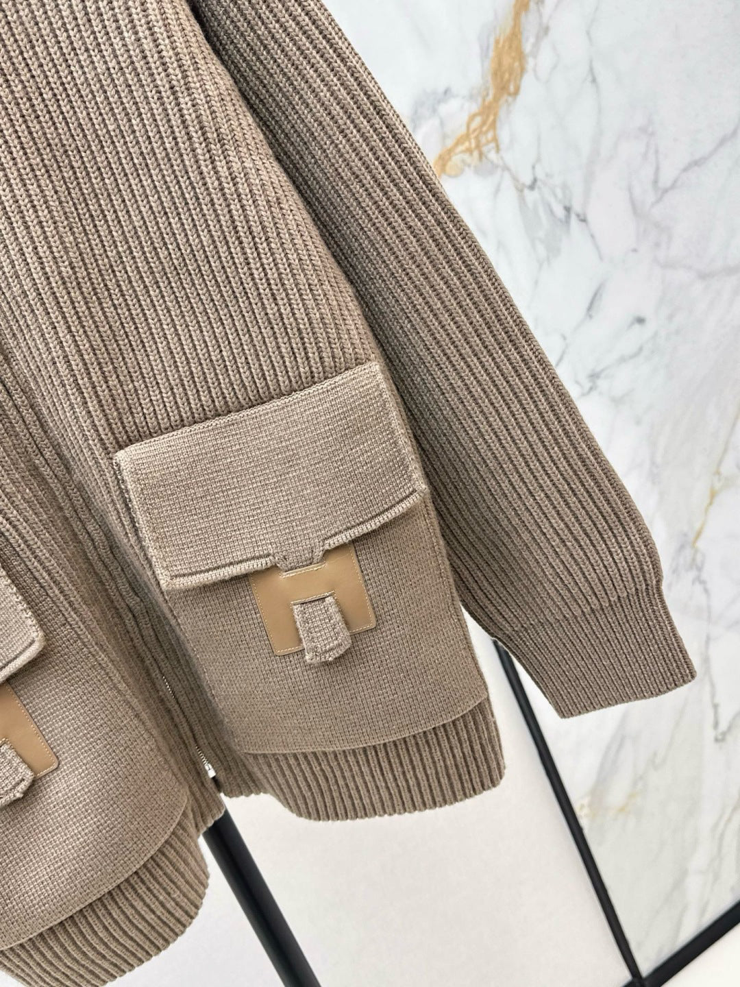 Herm 25 NEW Cashmere sweater