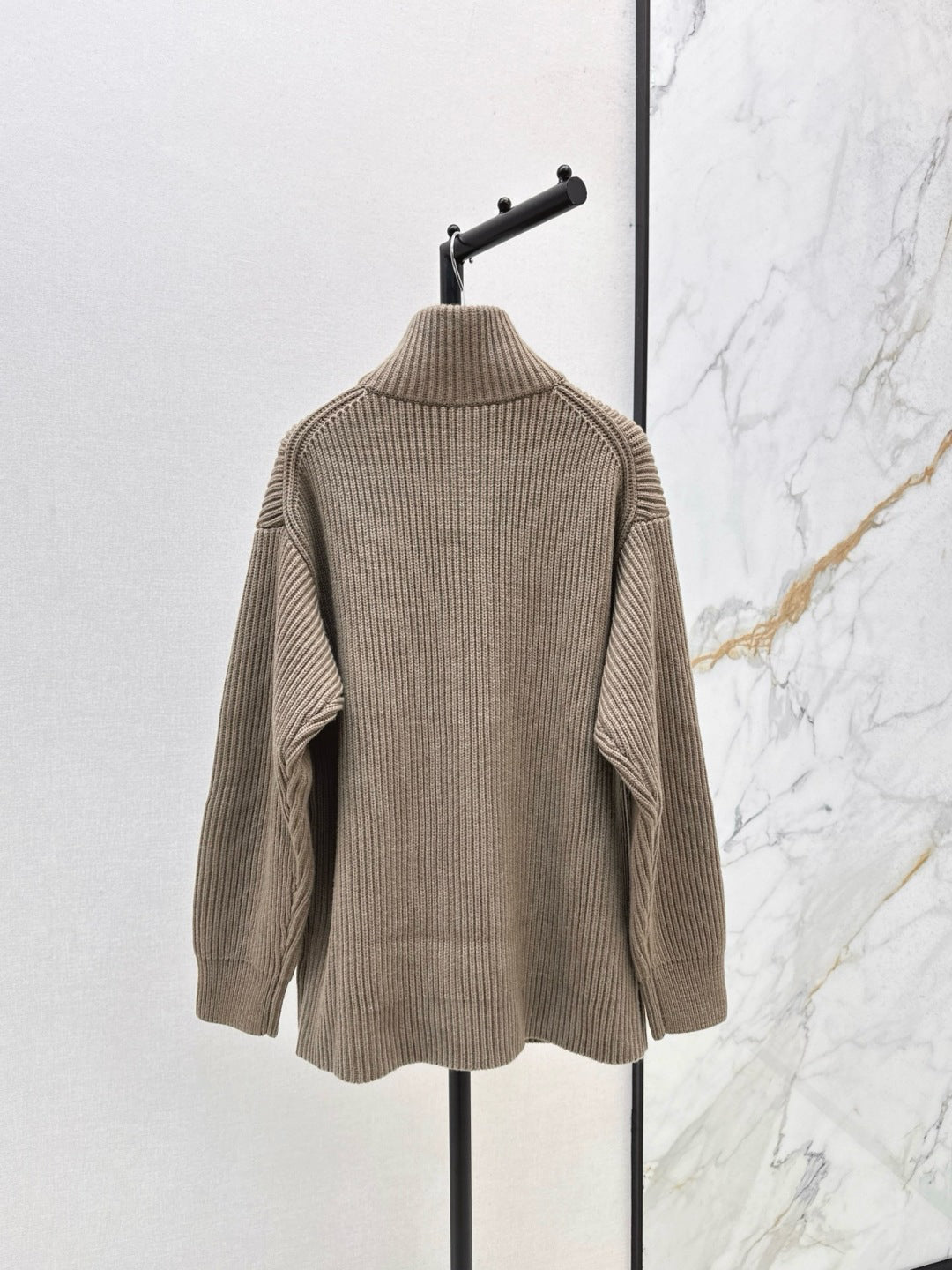 Herm 25 NEW Cashmere sweater
