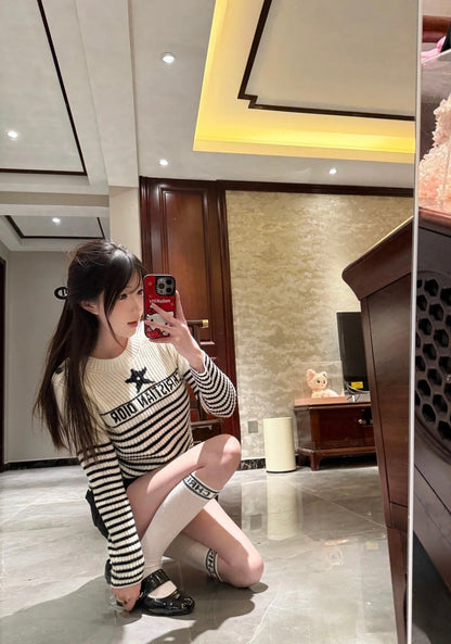 CD New knitted sweater