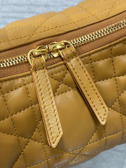 New 💯 ladies' bags