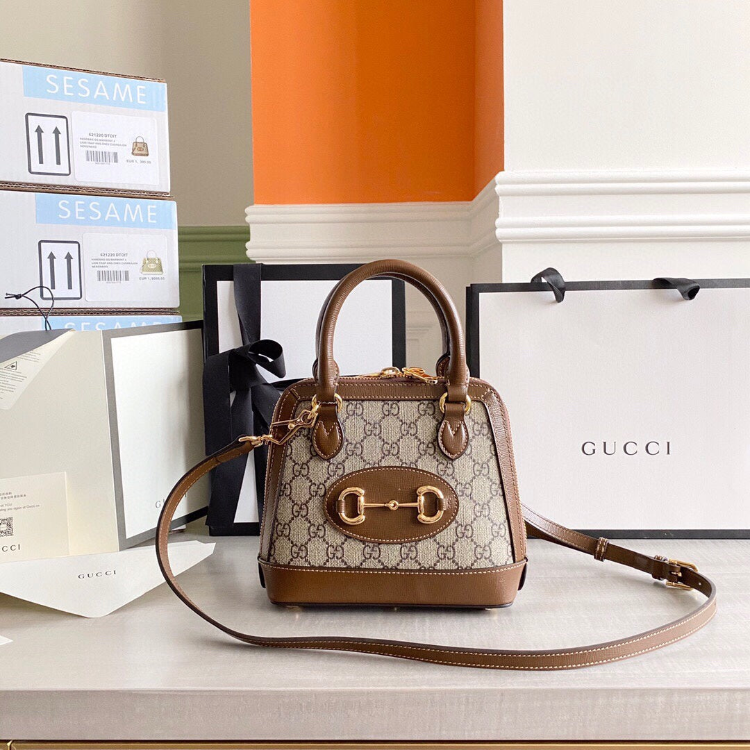 GC Horsebit 1955 small top handle bag Beige/ebony