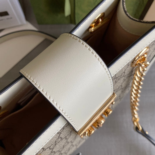 GC Padlock small shoulder bag Beige/ebony GG Supreme canvas, with brown leather detail