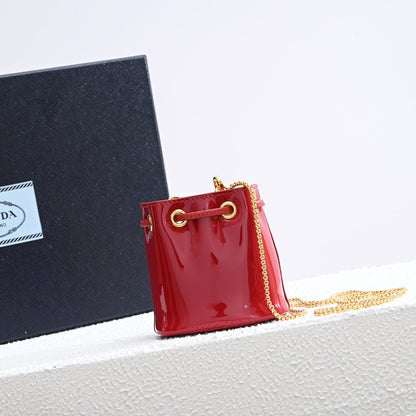 PD Patent leather mini-pouch
