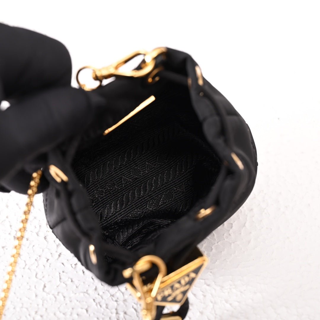 PD Re-Nylon mini-pouch