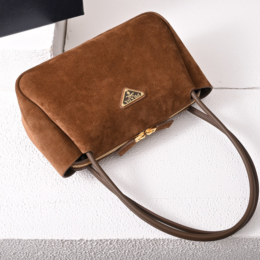 PD  Medium Nubuck leather handbag