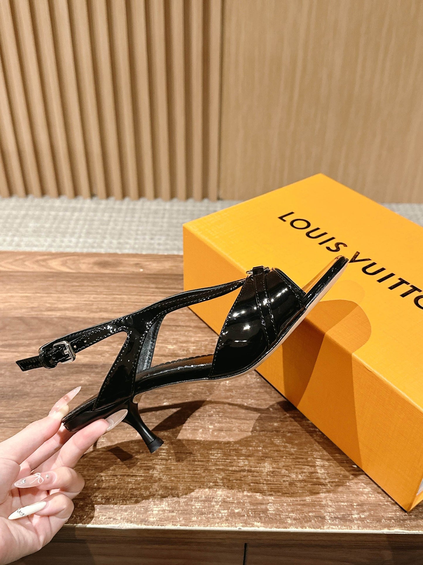 K* 25ss pointed toe shoes