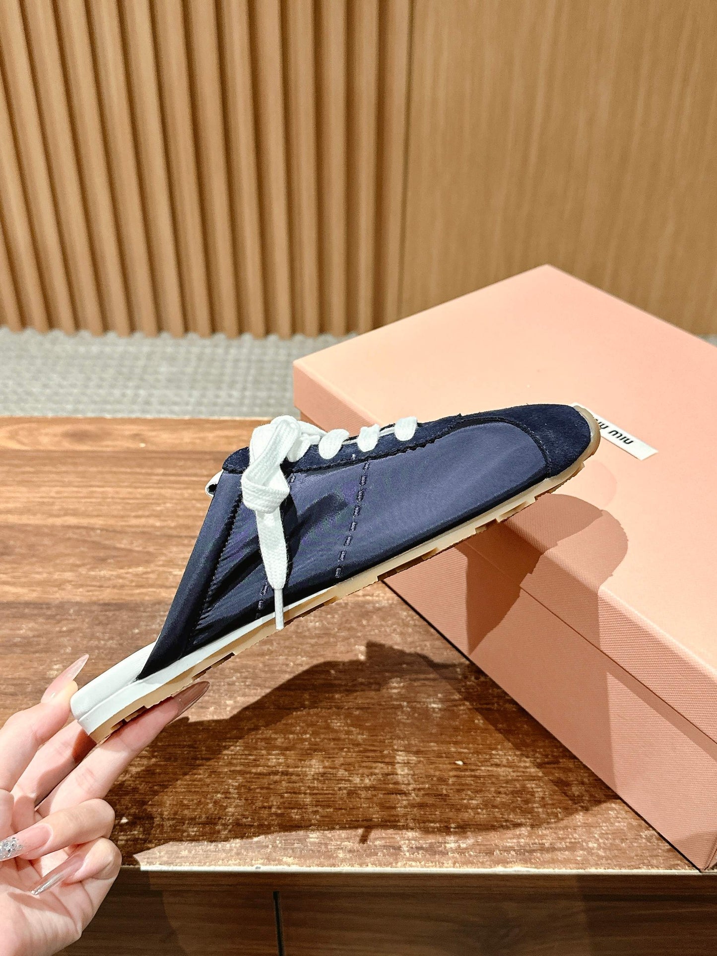 𝐌𝐈* 𝐌𝐈* 𝟮𝟬𝟮𝟱/𝐬𝐬 new slippers