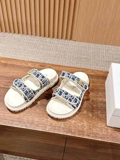 𝐃*New Arrivals Sandals