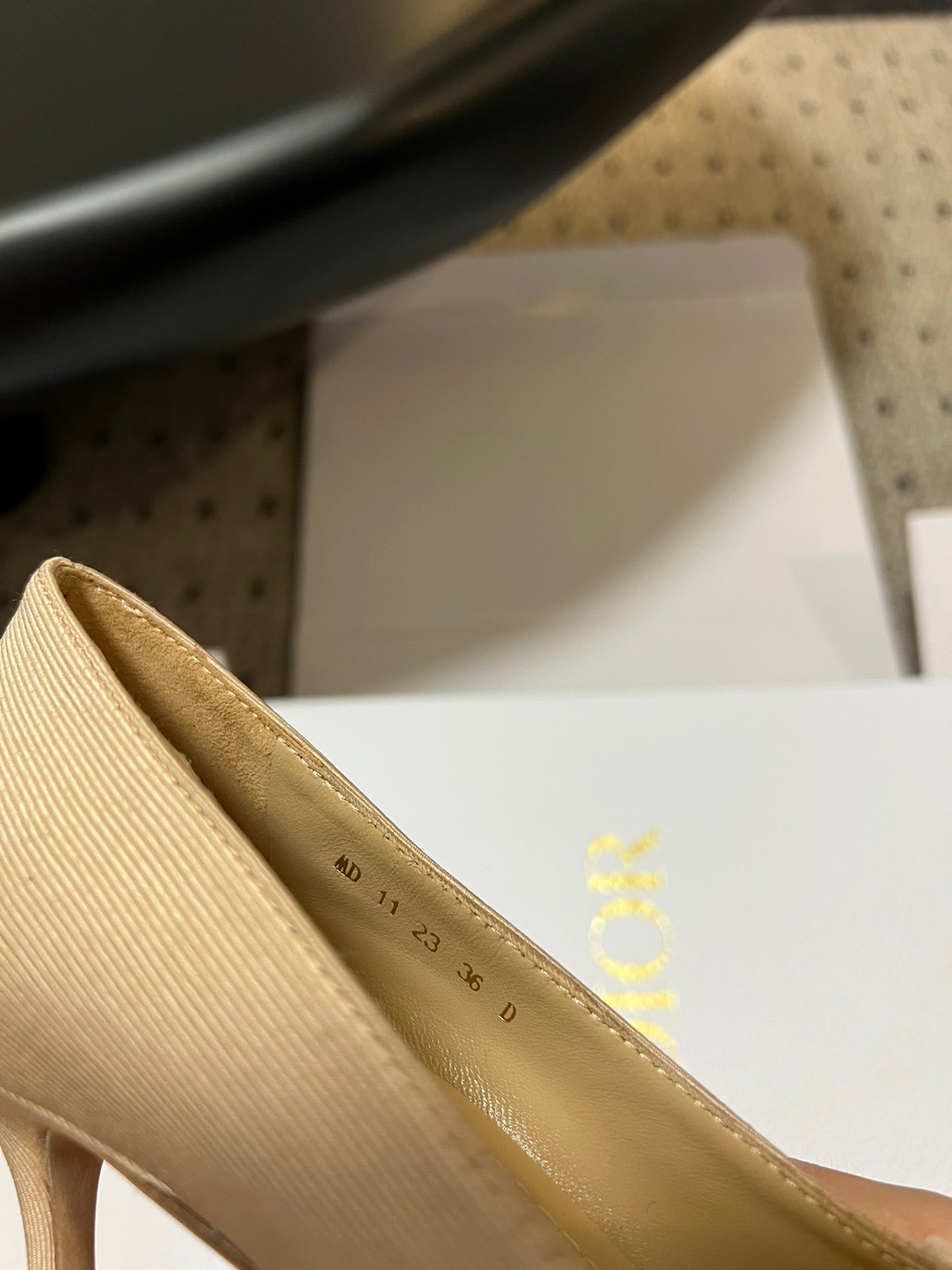 D* New Arrival Bow Pearl Kitten Heel Shoes