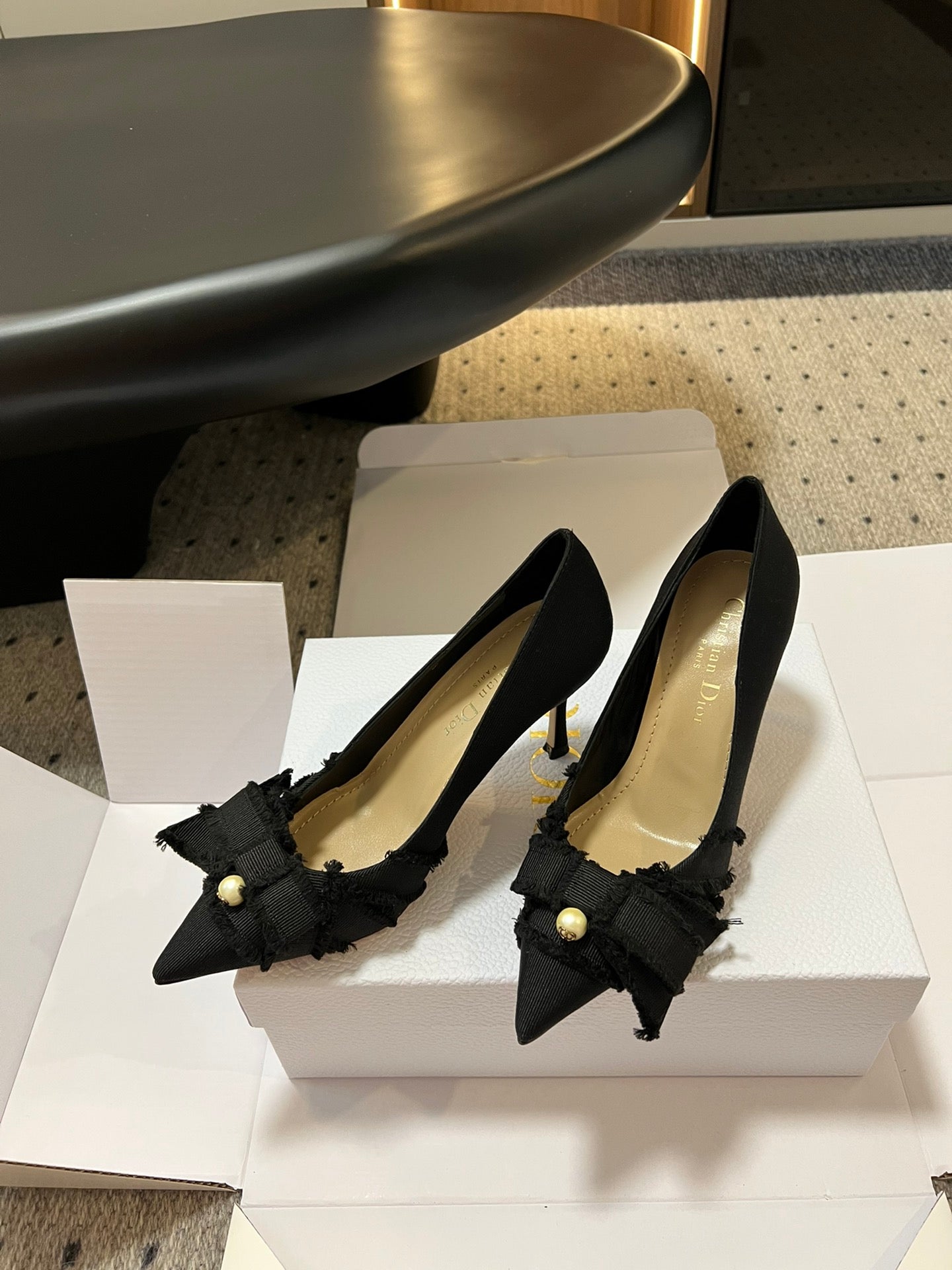 D* New Arrival Bow Pearl Kitten Heel Shoes