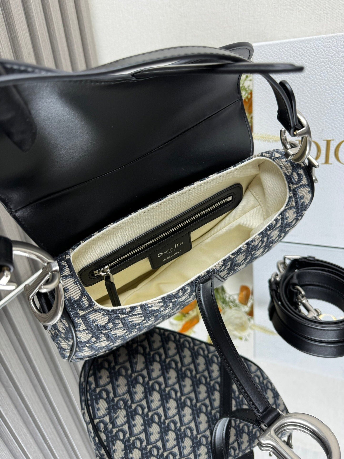 High version 💯 D* saddle bag