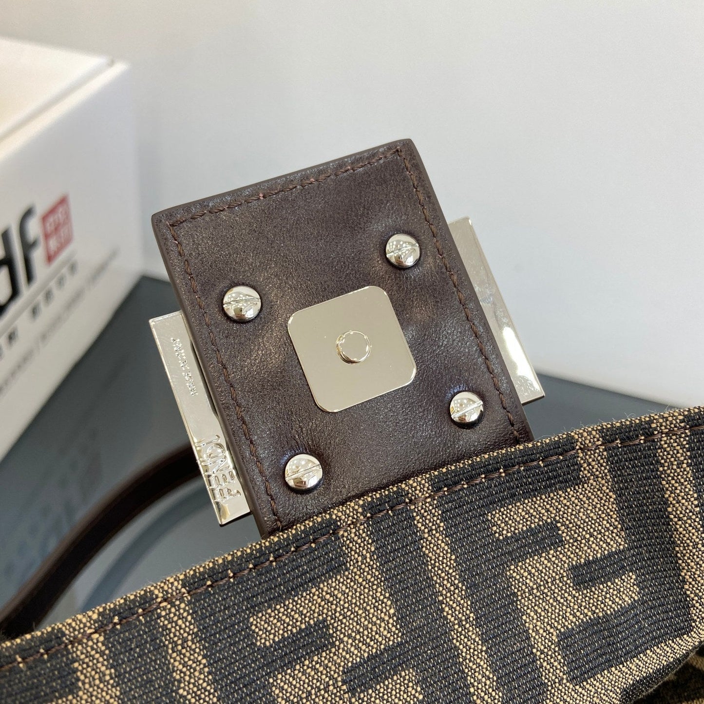 High quality 💯 ladies bag