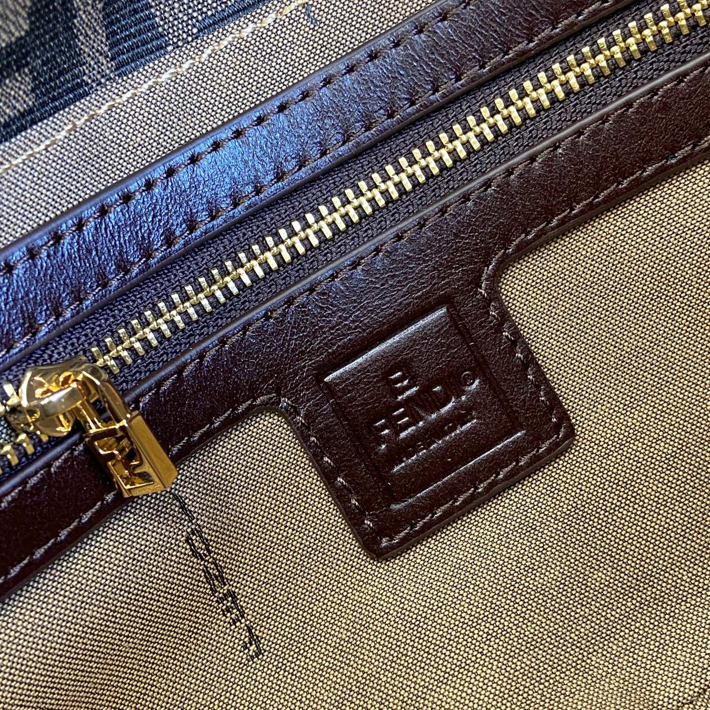 High quality 💯 ladies bag