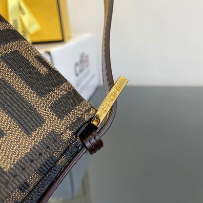 High quality 💯 ladies bag