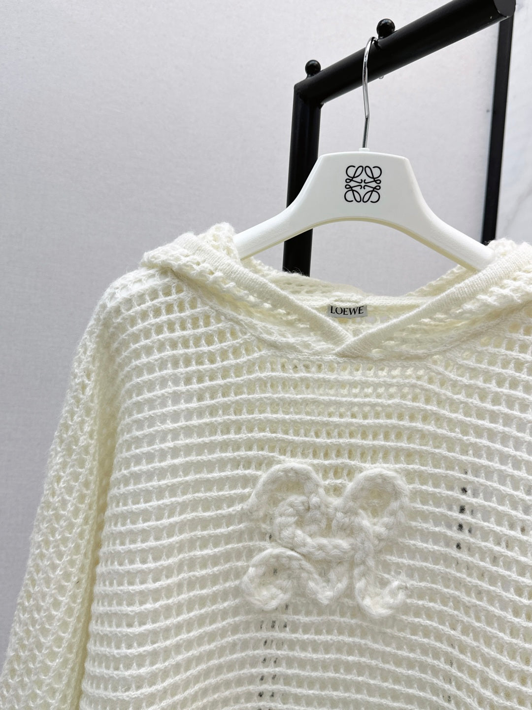 Loe 25fw Hooded sweater