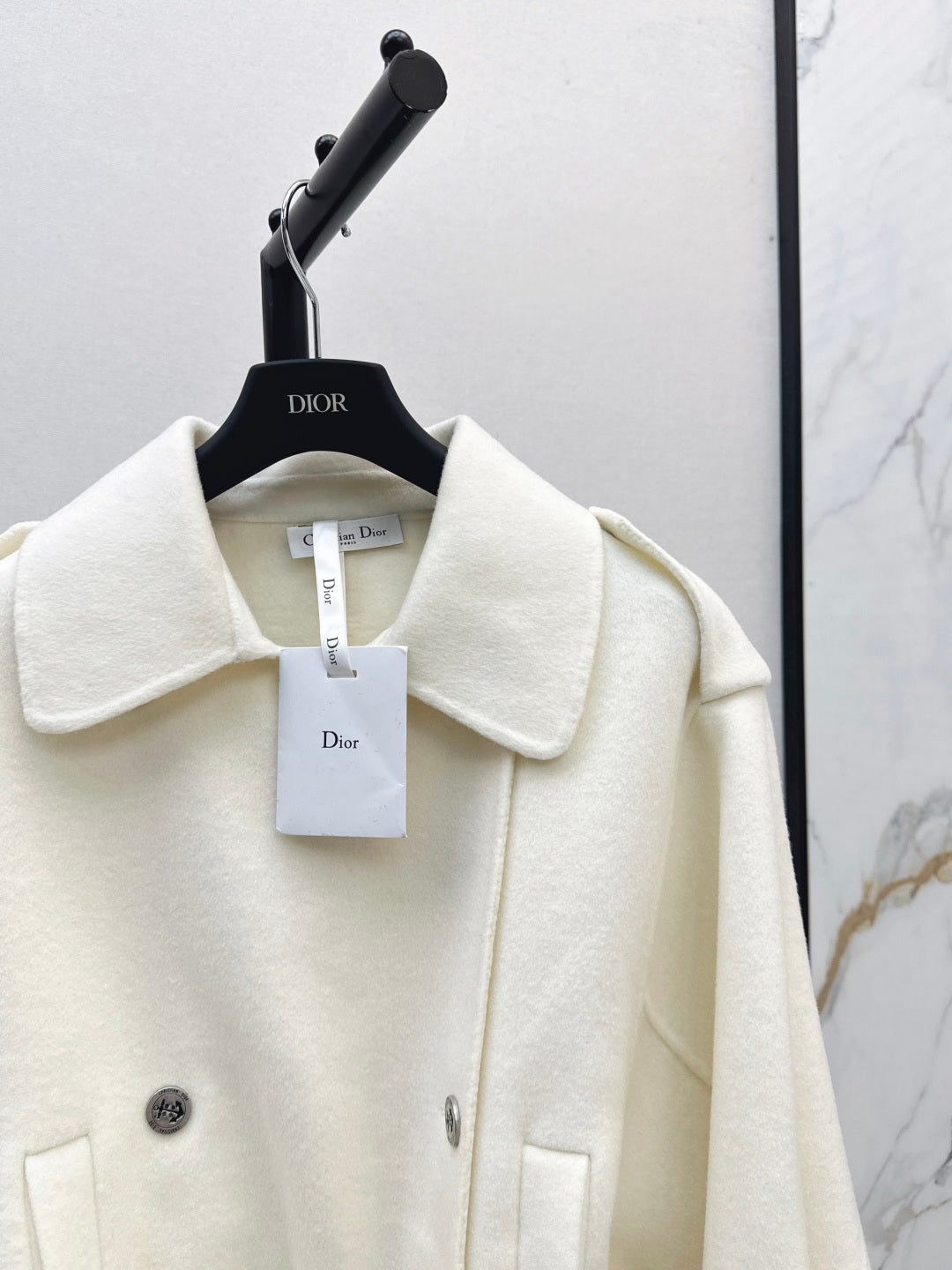 CD 25fw Cashmere coat