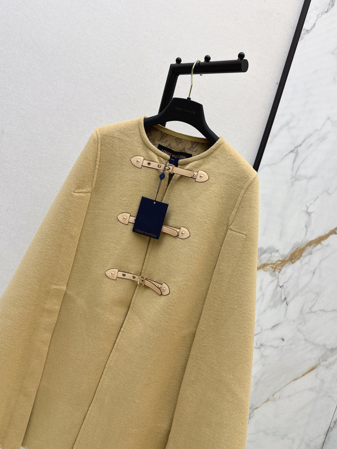 Louis 25fw cape coat