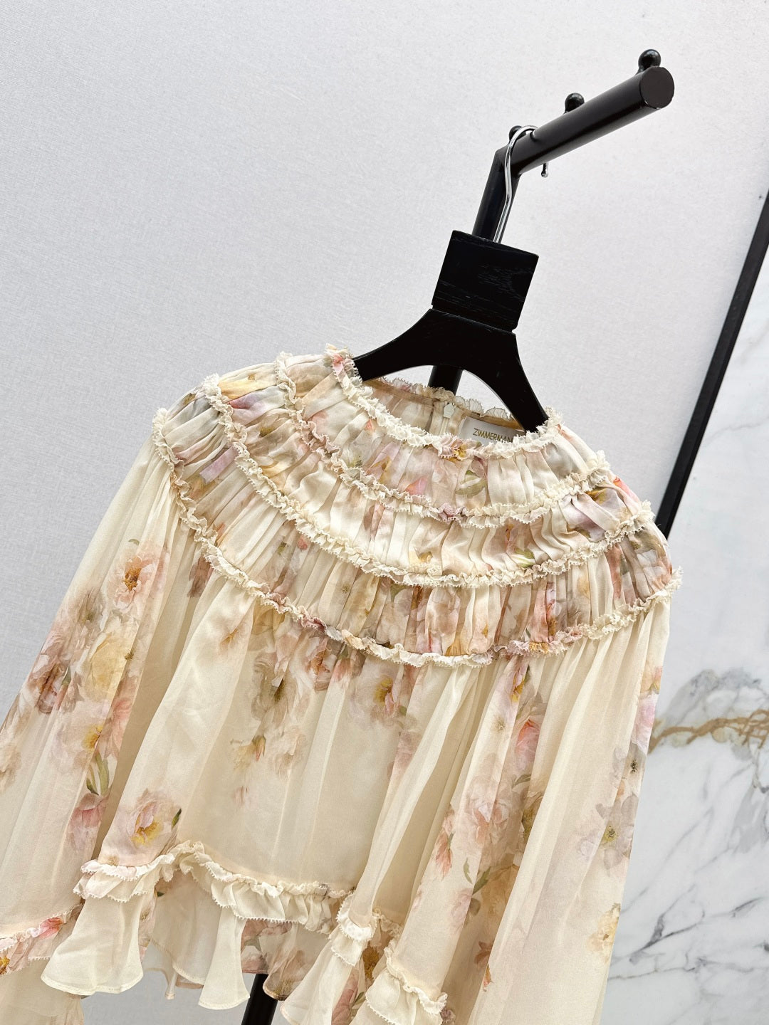 Zimm 25fw  embroidered shirt