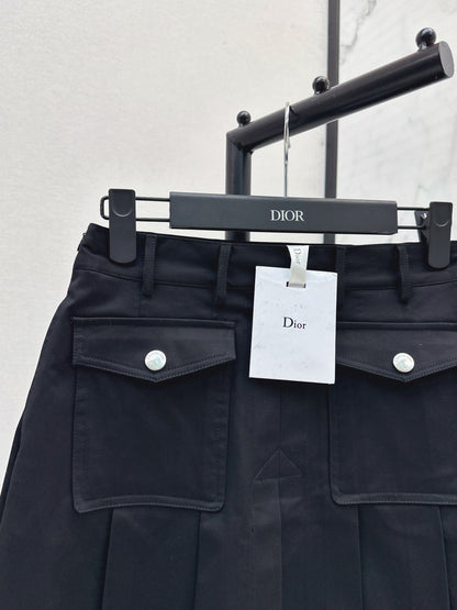 CD 25fw pleated skirt