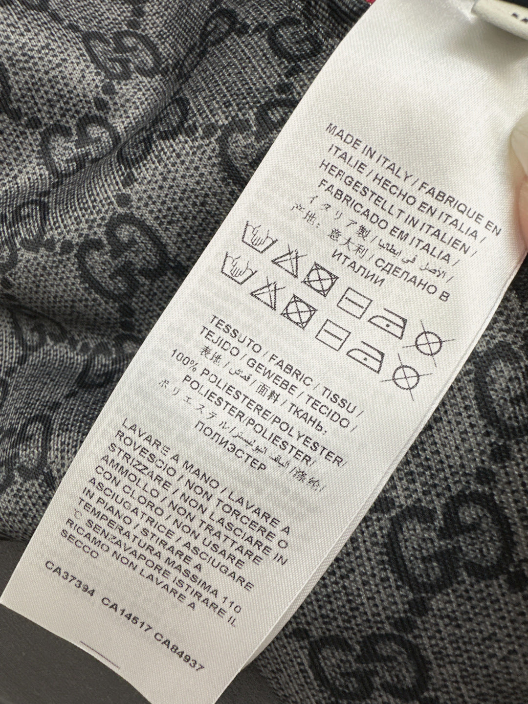 Guc 25fw sports suit