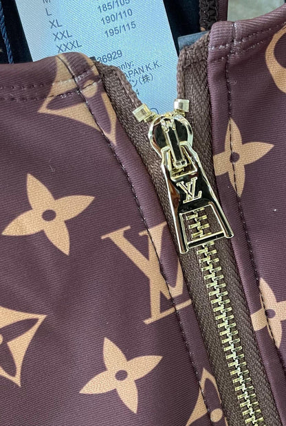 New style L swimsuit