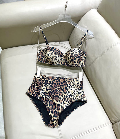 New style L swimsuit