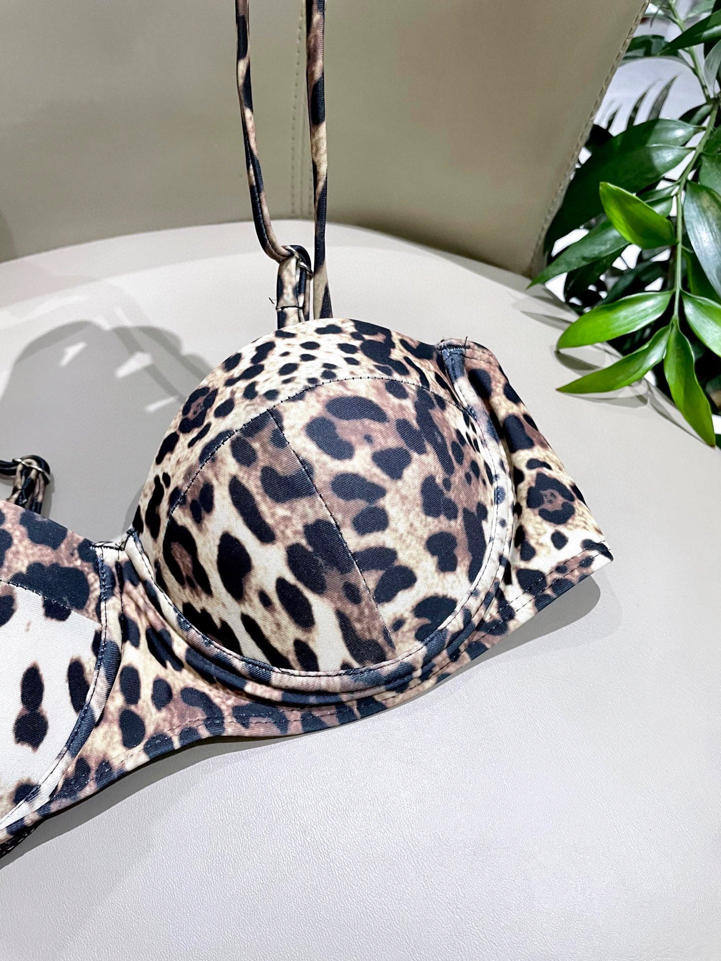 New style L swimsuit