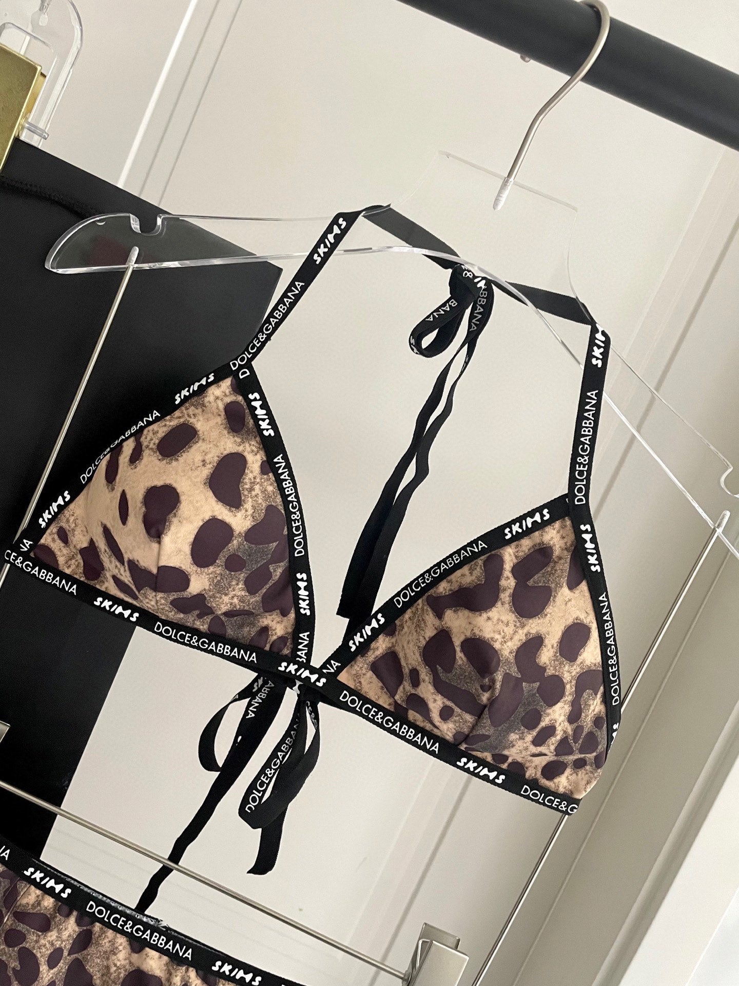 New style L swimsuit