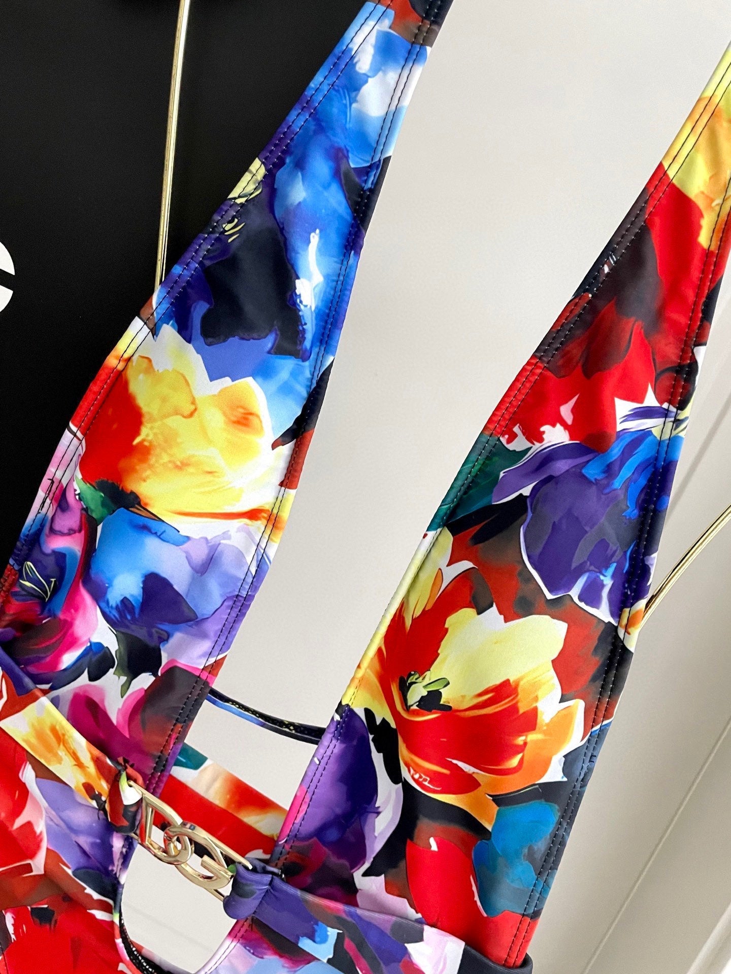 New style L swimsuit