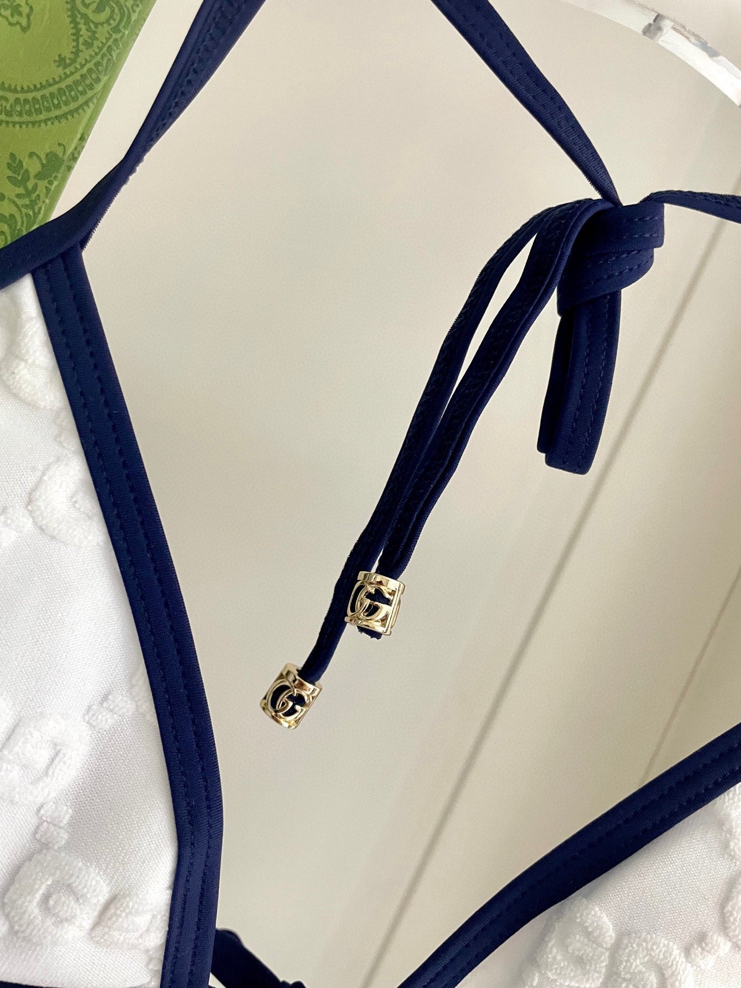 New style L swimsuit