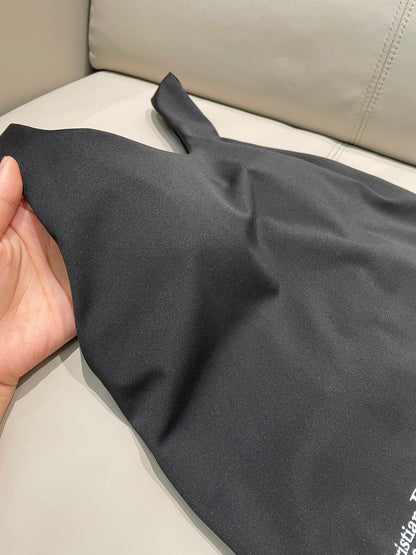 New style L swimsuit