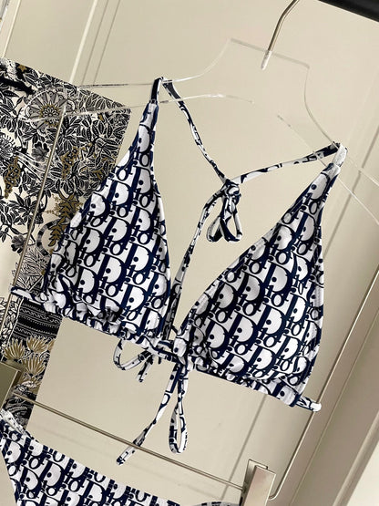 New style L swimsuit