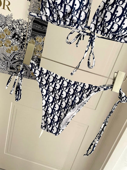 New style L swimsuit