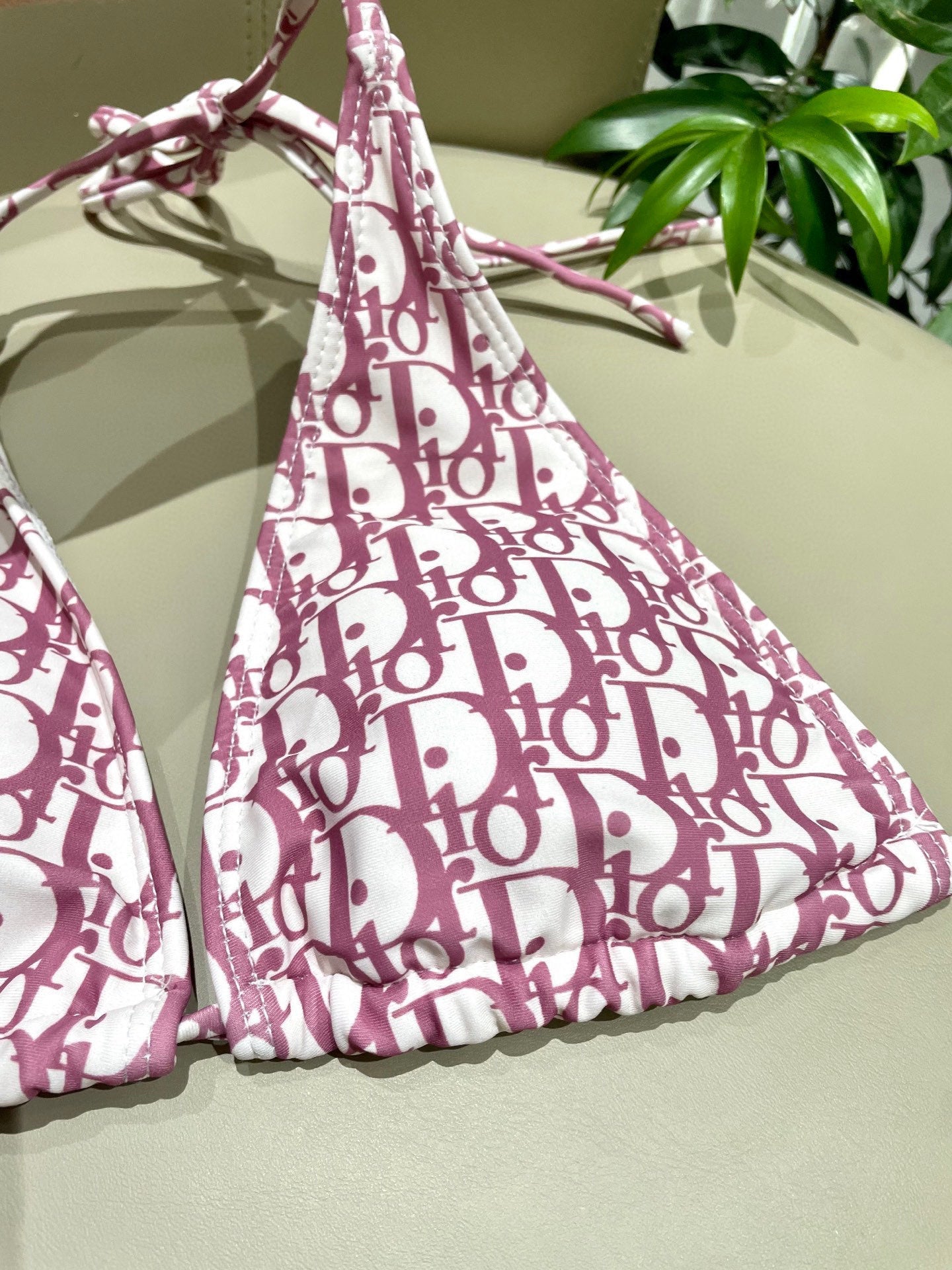 New style L swimsuit