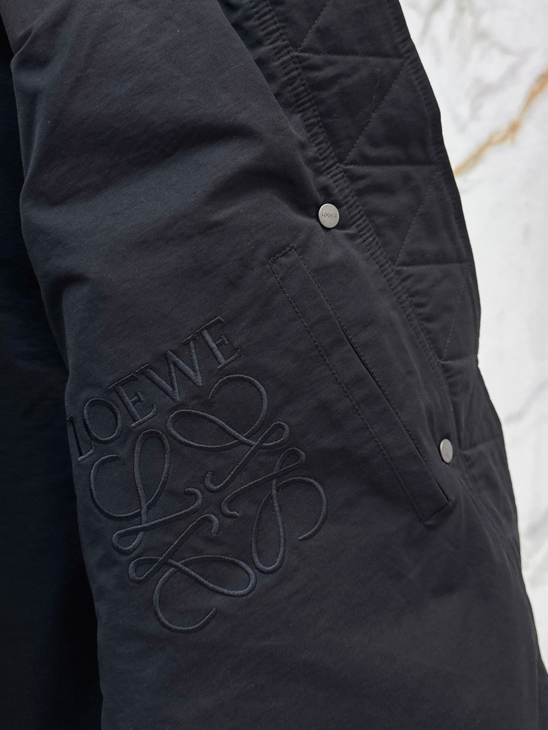 Loe New Vest down jacket