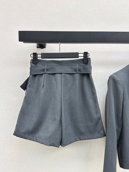 CD New embroidery suit